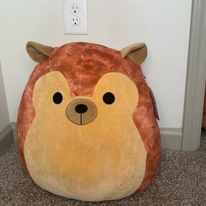 COPY - Squishmallow Hans the Hedgehog Red